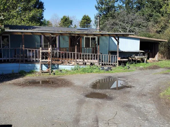221 Glenwood Ln, McKinleyville, CA 95519