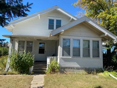 808 3rd St, Leola, SD, 57456