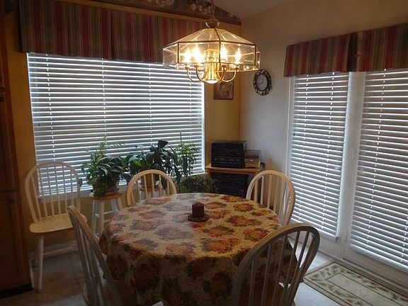 5th image of 1283 Magnolia Dr
