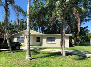 2010 Pine Tree Dr, Edgewater, FL 32141