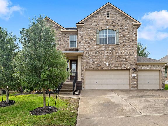 3rd image of 2652 Ravenwood Dr