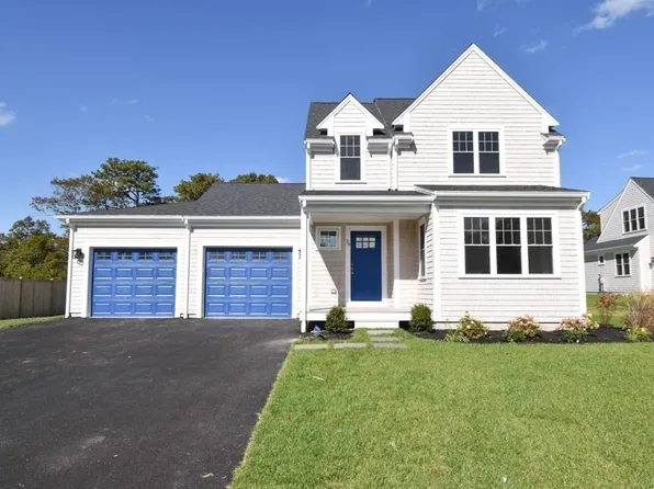 55 Checkerberry Cir, Duxbury, MA 02332