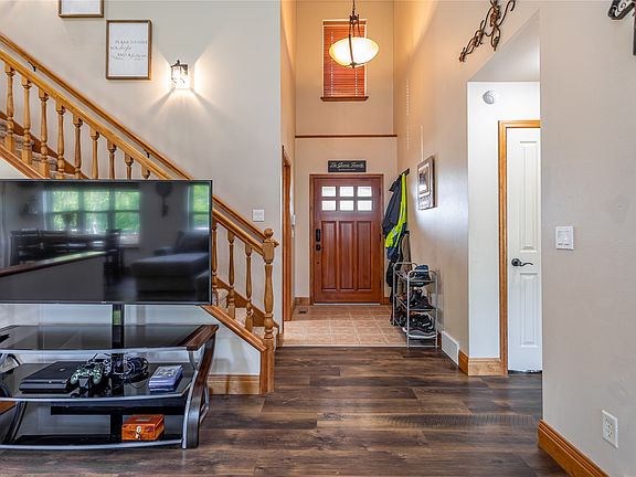 4th image of 8708 Fescue Ct