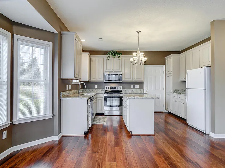 5803 Broadleaf Rd — Photo 16
