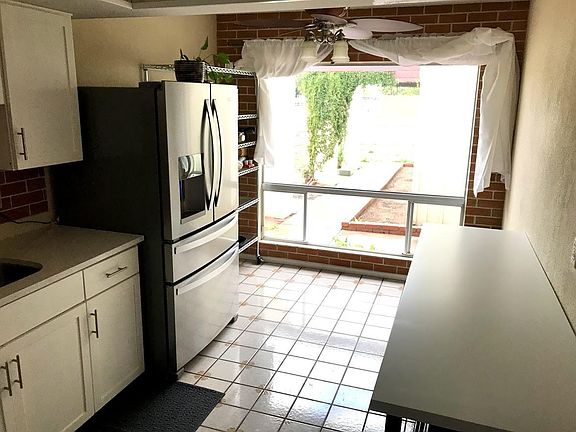 Great window in kitchen offers lots of natural light!