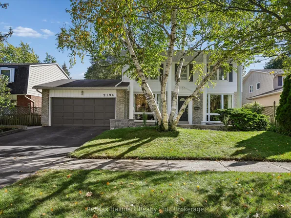 2194 Constance Dr, Oakville, ON L6J 5L4