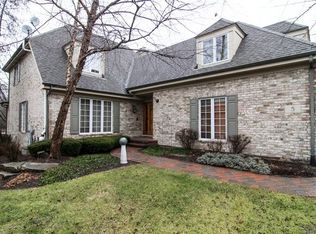 5 Tartan Lakes Cir, Westmont, IL