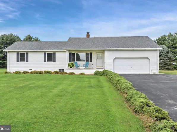 214 Oak Dr, Middletown, DE 19709