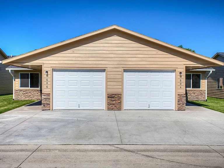 403 Plaza Heights Rd #A — Photo 5
