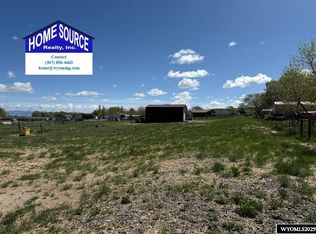 51 Far View Cir, Riverton, WY 82501