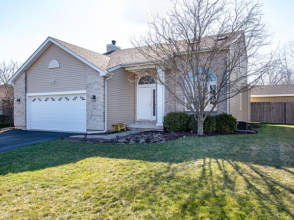 2nd image of 3616 Creekside Ct