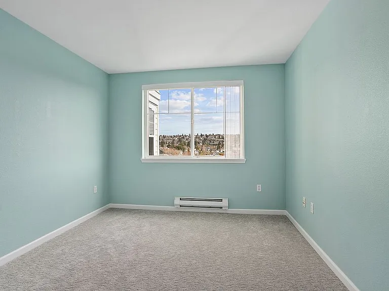 Large second bedroom