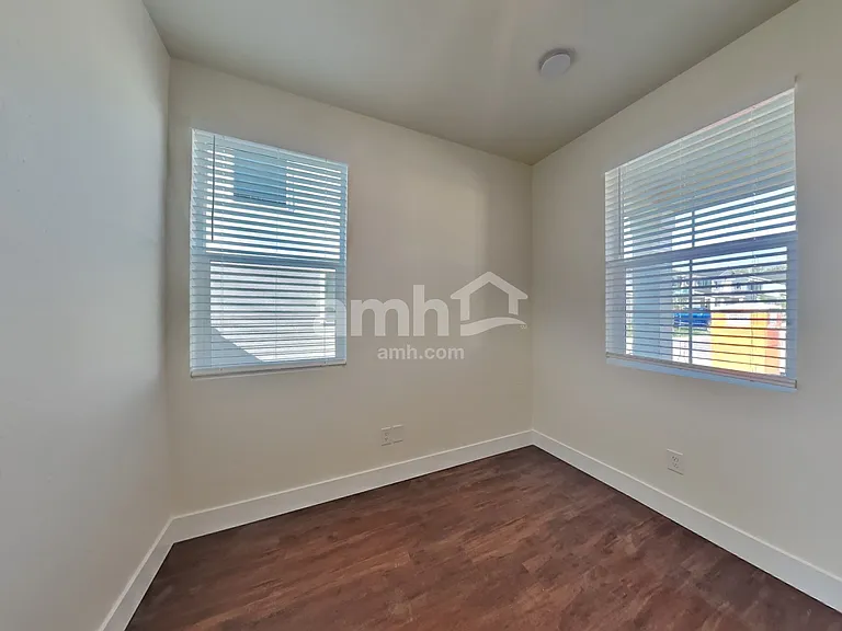 11400 W Mesquite St — Photo 8