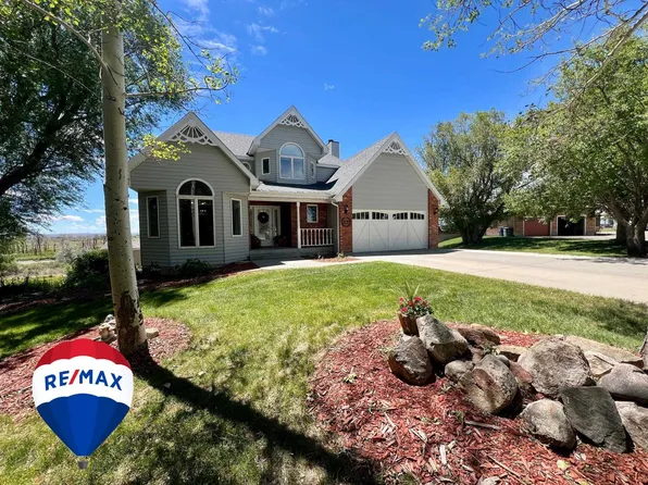 3215 Riverside Dr, Riverton, WY 82501