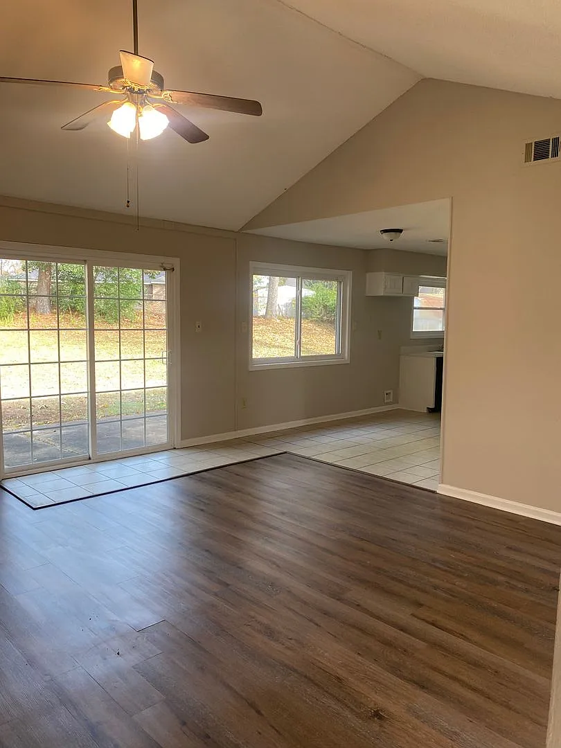 926 Oaklawn Place Southaven, MS — Photo 4