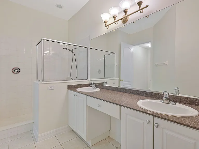 6031 Jonathans Bay Cir #502 — Photo 19