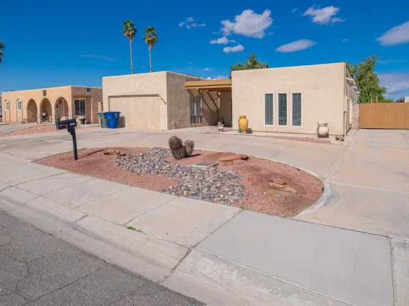 1416 E Sunset Ct, Yuma, AZ 85365