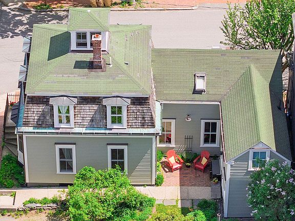 4th image of 42 Montreal Street