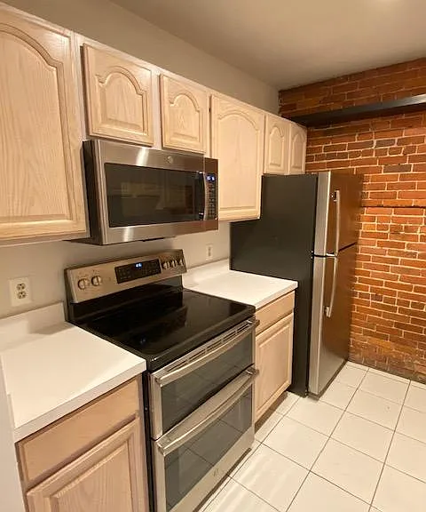 1753 Washington St #8 — Photo 1