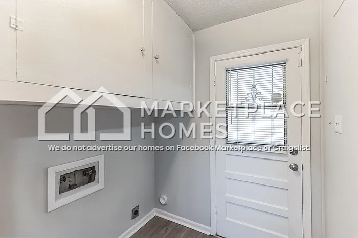 3902 Trufant Ave — Photo 7