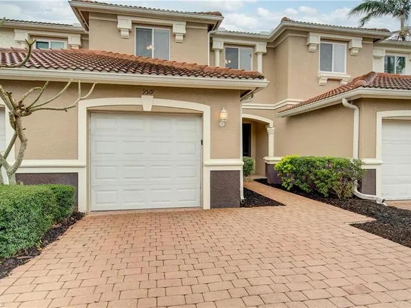 9519 Roundstone CIR, FORT MYERS, FL 33967