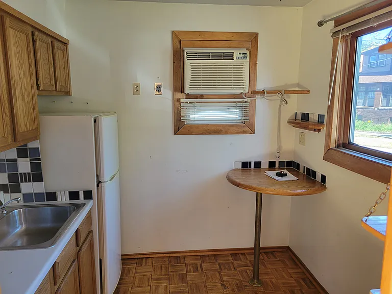 898 Raymond Ave #1 — Photo 22