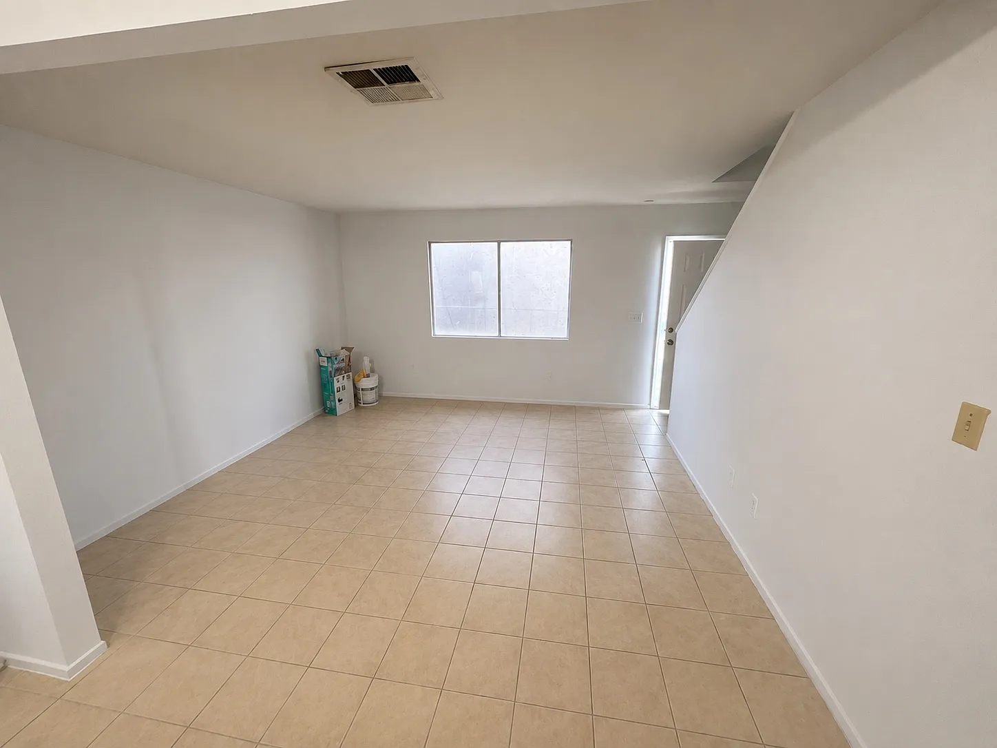 2 bed, $1,200 — Photo 3