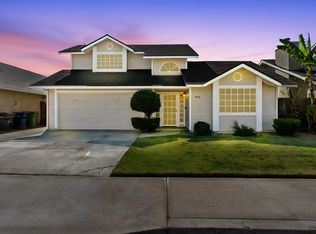 900 Grandview Cir, Turlock, CA 95382