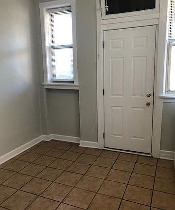 2nd image of 6744 N Lakewood Ave