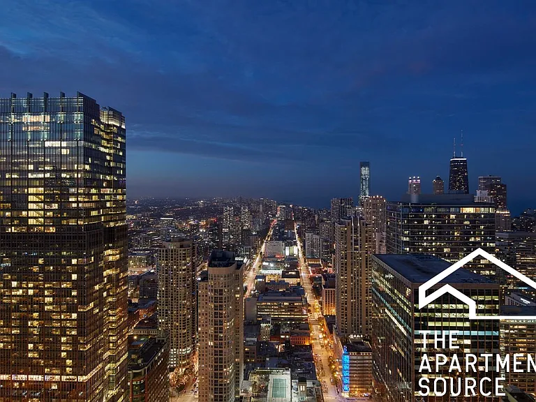 111 W Upper Wacker Dr #STUDIO — Photo 33