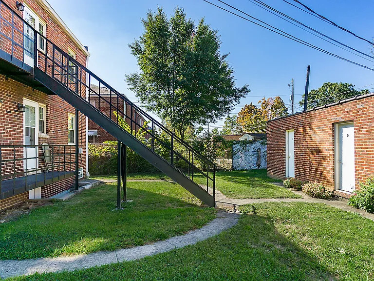 1653 Westwood Ave #D — Photo 19