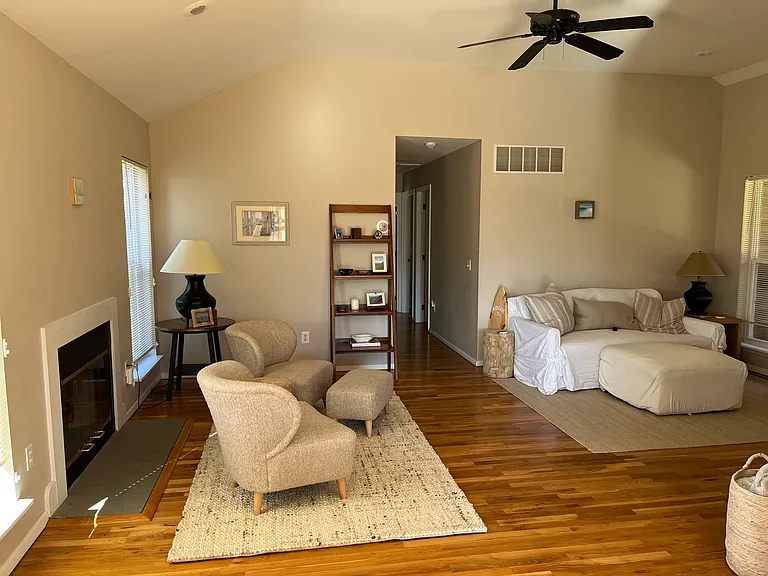 51 Seaview Ave — Photo 10