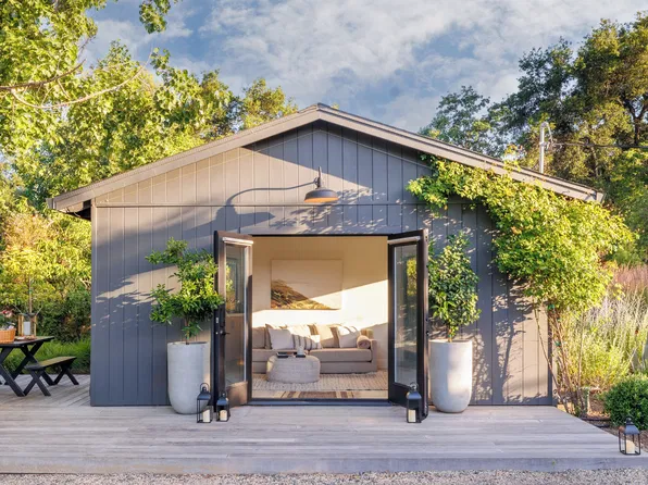 (undisclosed Address), Sonoma, CA 95476