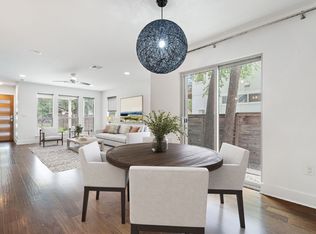 1124 Linden St #A, Austin, TX 78702