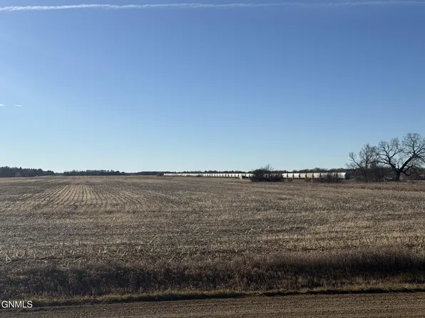 2501 110th Ave NE, Bismarck, ND 58503