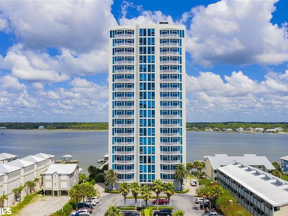 1st image of 1920 W Beach Blvd