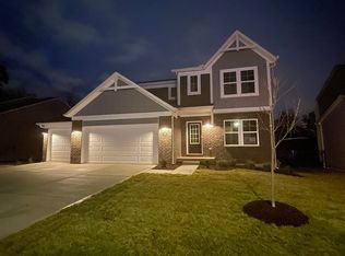 388 Cottage Grove Dr, Wentzville, MO 63385