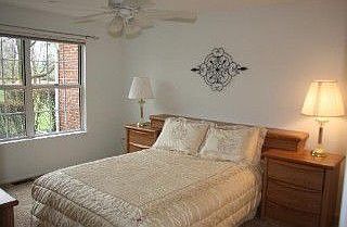5th image of 45 Delaware Ct #45
