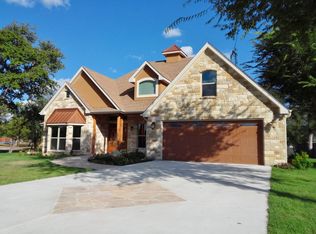 360 River Park Dr, New Braunfels, TX 78130