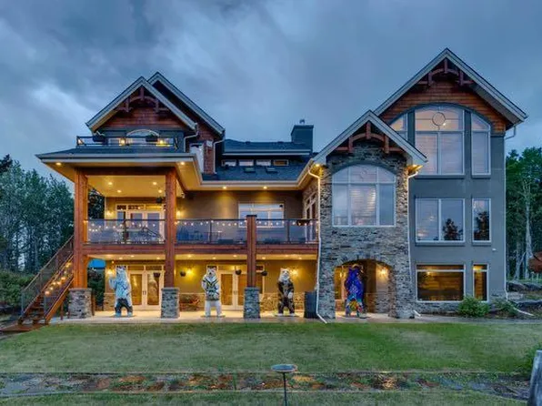 282020 W Range Road 43, Rocky View County, AB T4C 3A5