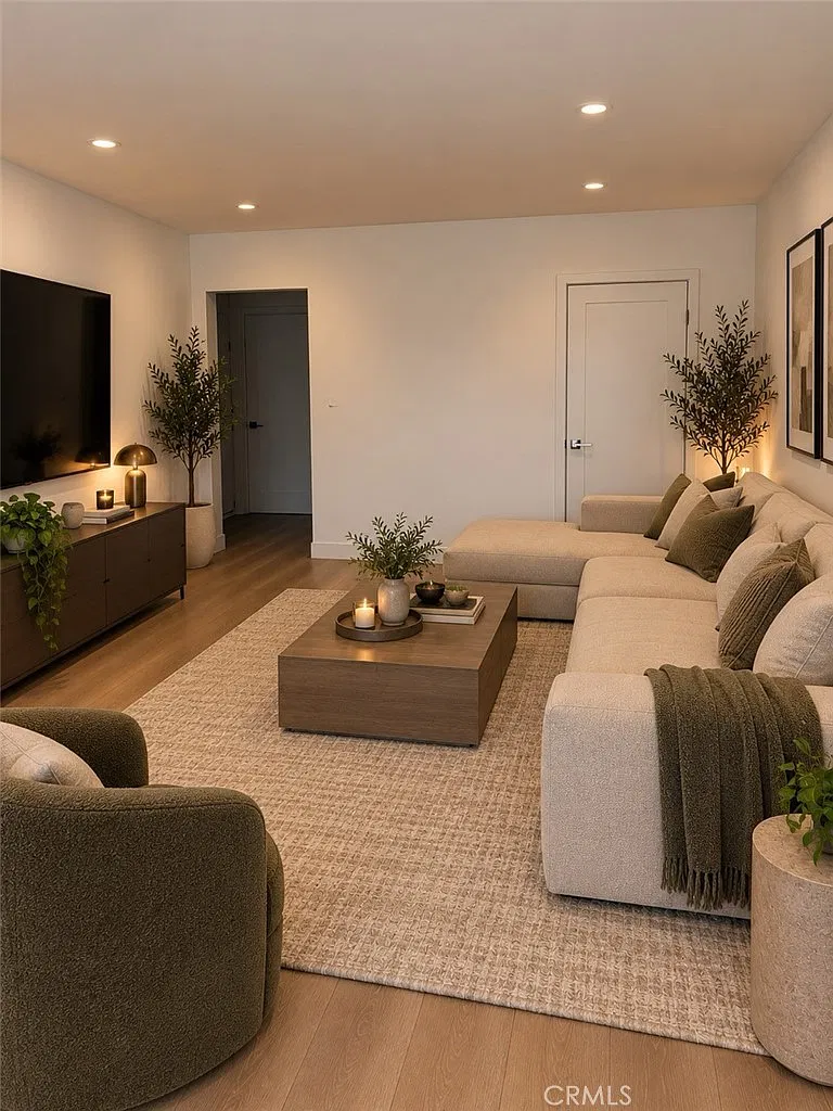 2 bed, 920 sqft, $2,499 — Photo 2