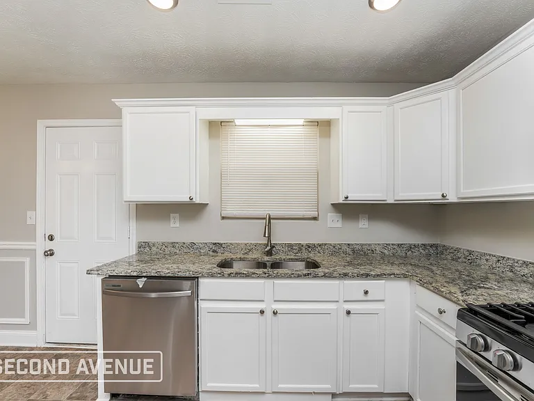 3060 Aberdeen Way — Photo 3