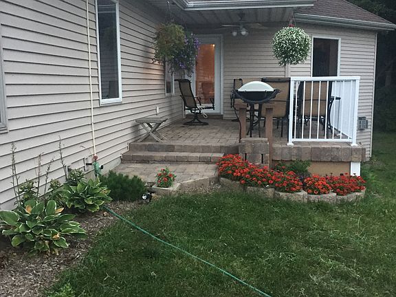 PARTIAL COVERED PATIO