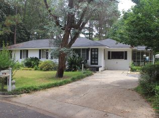 200 Robuck Ave, Thomasville, GA 31792
