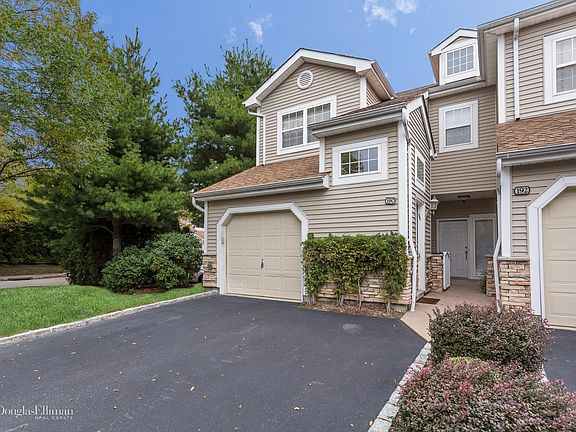 2nd image of 53 Sagamore Dr