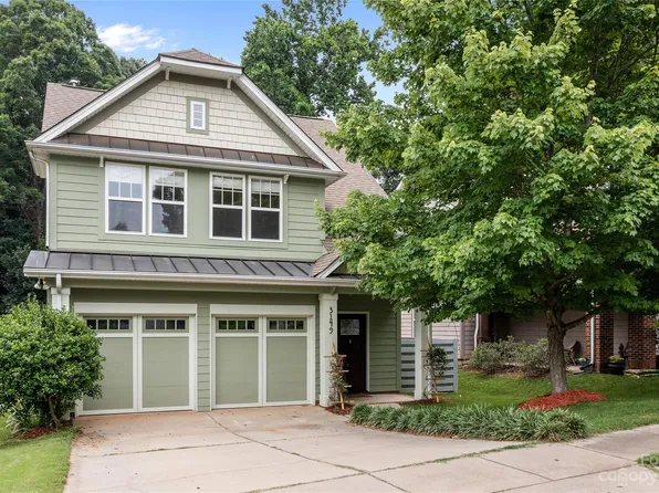 3149 Maywood Dr, Charlotte, NC 28205