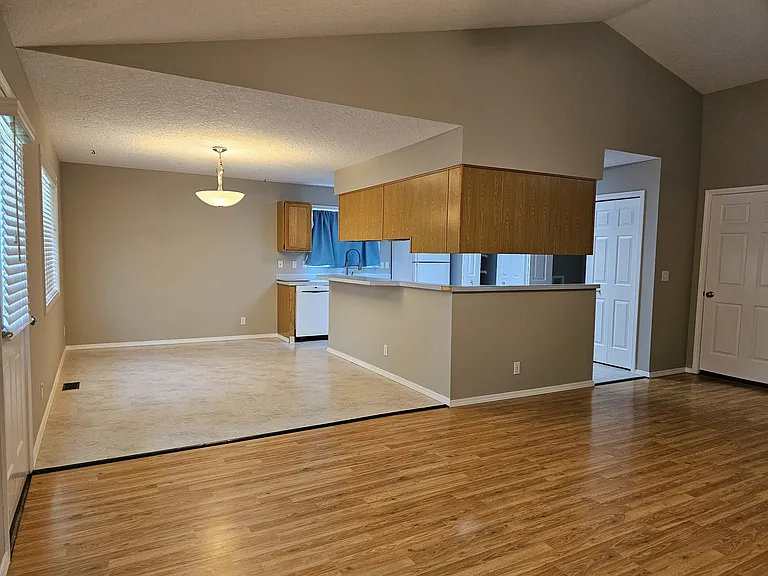 Dining room & Kitchen