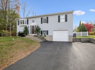 46 Cedar Knl, Torrington, CT 06790