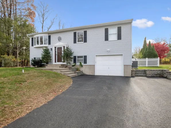 46 Cedar Knoll, Torrington, CT 06790