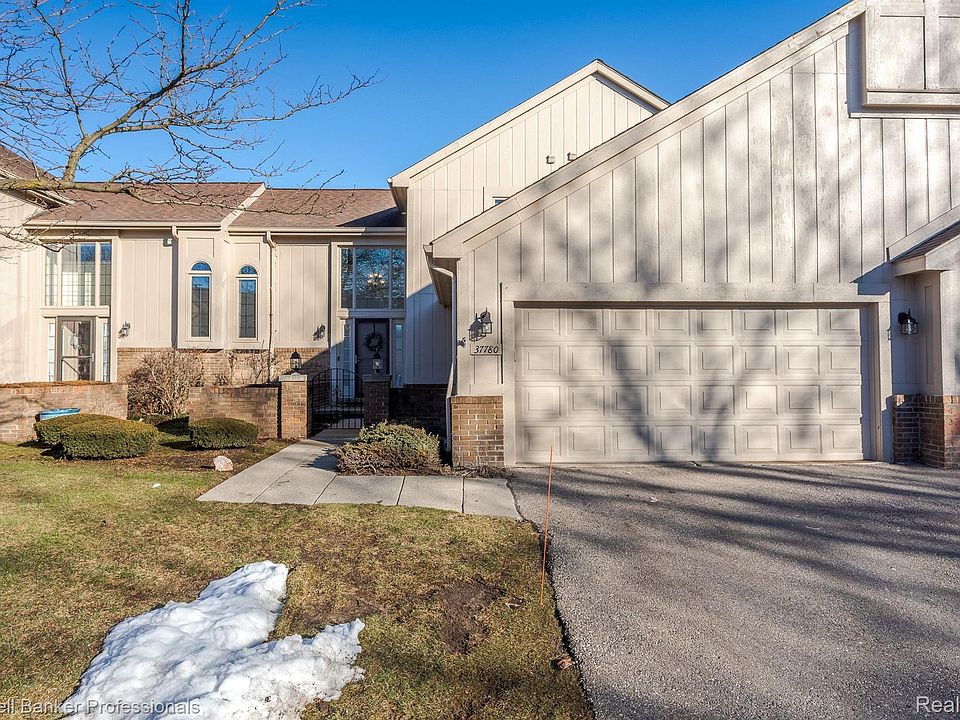 1st image of 37780 N Laurel Park Dr